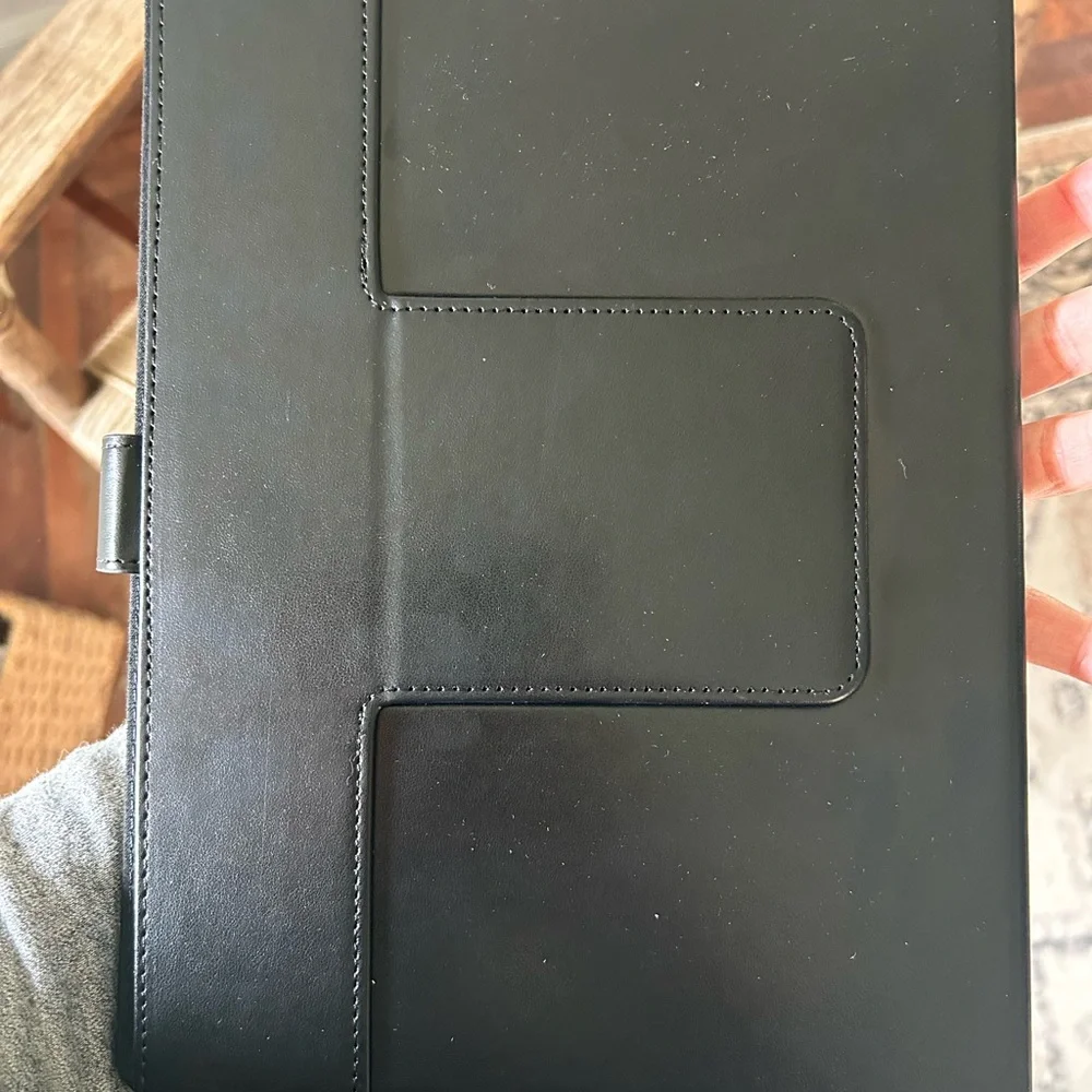 💻New!Tablet case: Infinite Executive Universal Tablet + Bluetooth Keyboard Folio